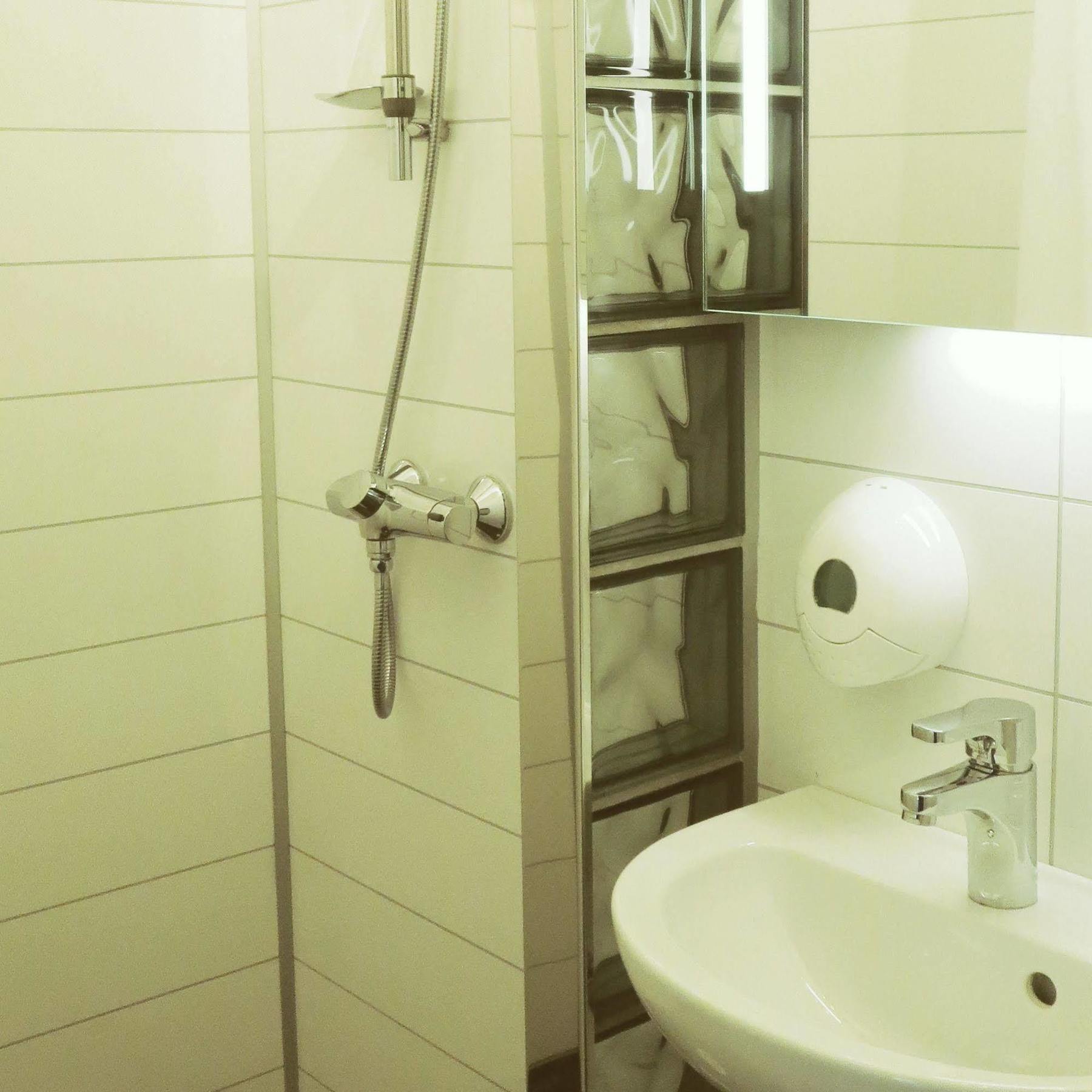 האמאר Vikingskipet Hotell מראה חיצוני תמונה